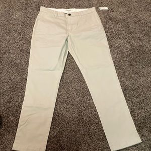 Men’s khakis